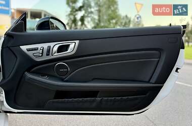 Родстер Mercedes-Benz SLC-Class 2019 в 