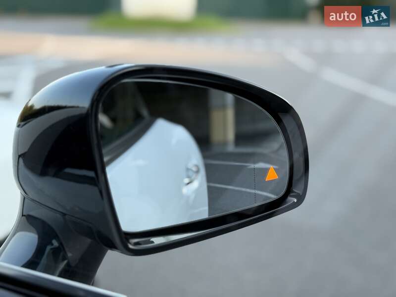 Родстер Mercedes-Benz SLC-Class 2019 в Киеве