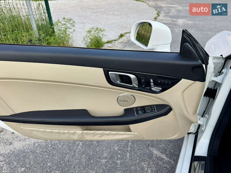 Родстер Mercedes-Benz SLC-Class 2018 в Киеве