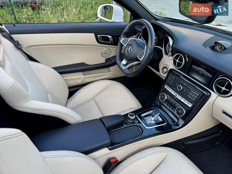 Родстер Mercedes-Benz SLC-Class 2018 в Киеве