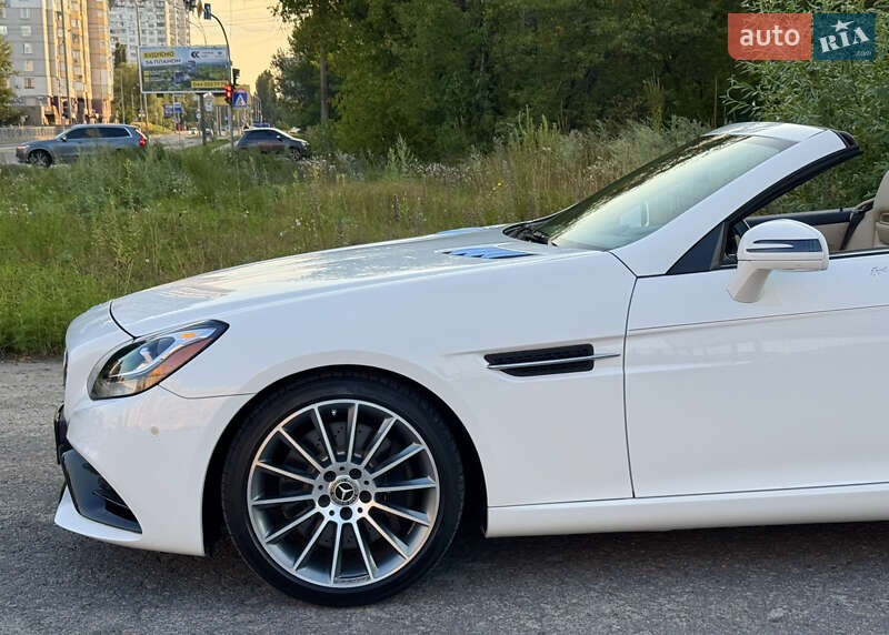 Родстер Mercedes-Benz SLC-Class 2018 в Киеве