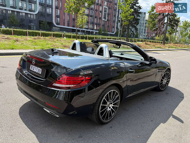 Родстер Mercedes-Benz SLC-Class 2018 в Киеве