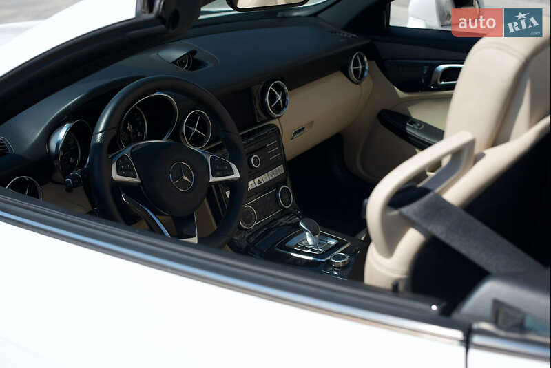 Родстер Mercedes-Benz SLC-Class 2017 в Киеве