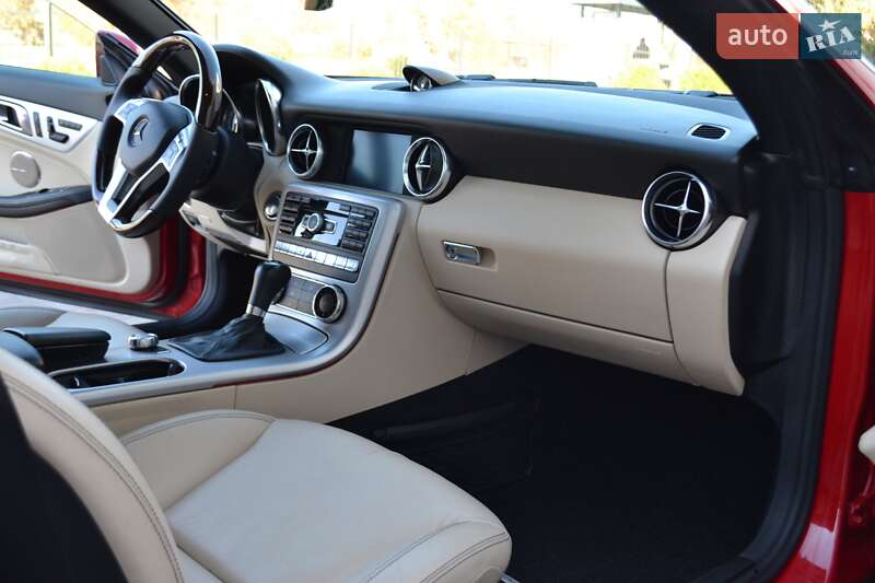 Кабриолет Mercedes-Benz SLK-Class 2012 в Луцке