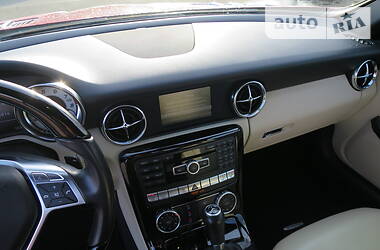 Кабріолет Mercedes-Benz SLK-Class 2012 в 