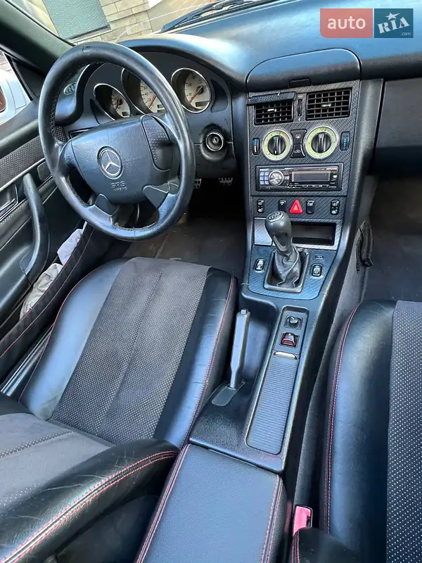 Mercedes-Benz SLK Class 1999 VIN WDB1704351F128769 фото оголошення 5 з 39