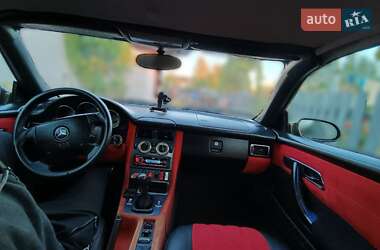 Родстер Mercedes-Benz SLK-Class 2000 в 