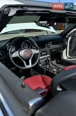 Родстер Mercedes-Benz SLK-Class 2013 в 