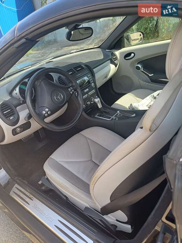 Родстер Mercedes-Benz SLK-Class 2007 в Киеве фото 9 Родстер Mercedes-Benz SLK-Class 2007 в Киеве