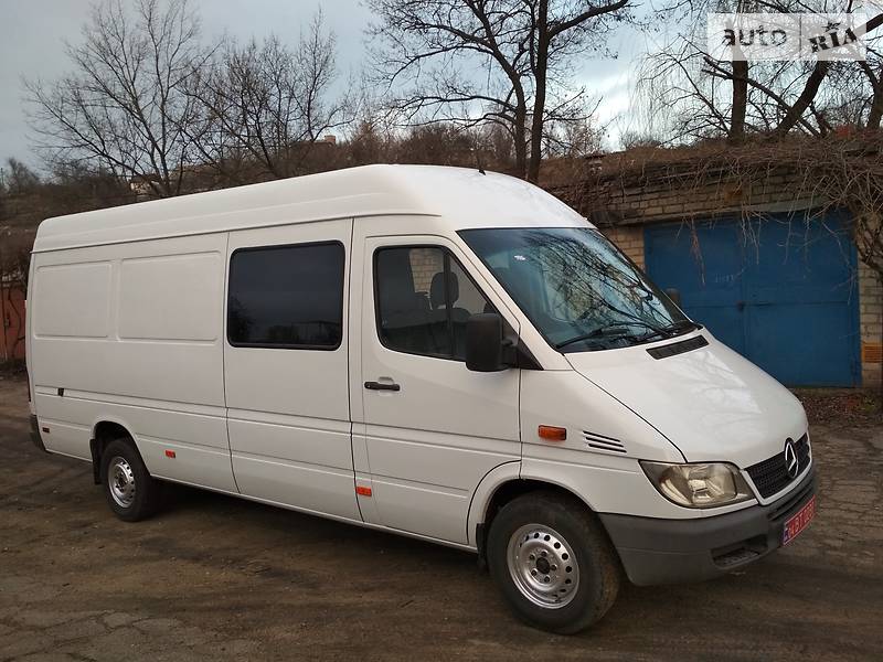 Mercedes-Benz Sprinter 2005 года