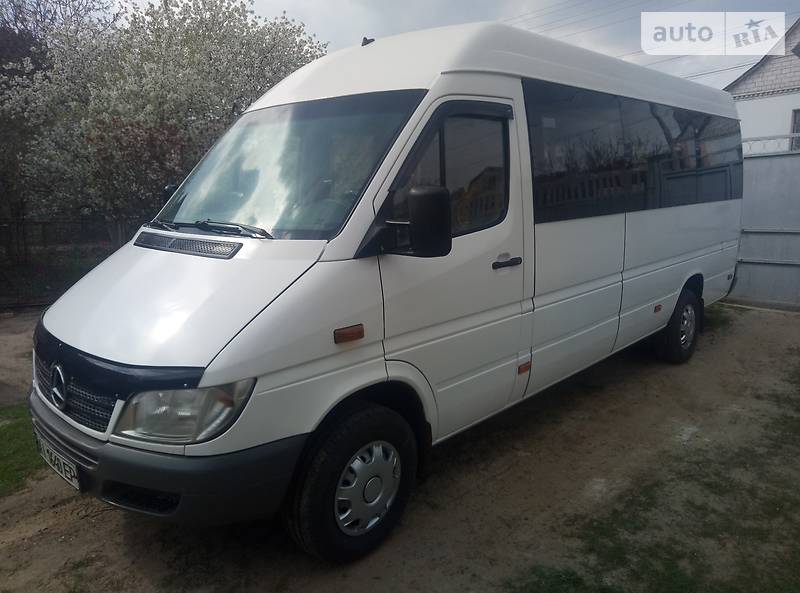 Mercedes-Benz Sprinter 2003 года