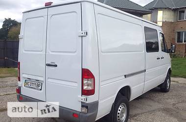 Грузовой фургон Mercedes-Benz Sprinter 2004 в 