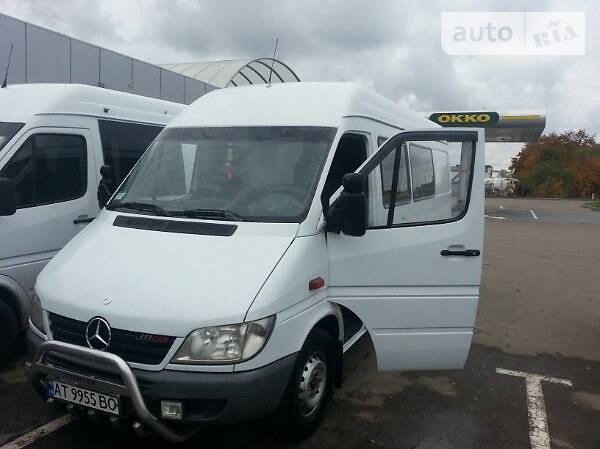 Микроавтобус Mercedes-Benz Sprinter 2003 в Снятине