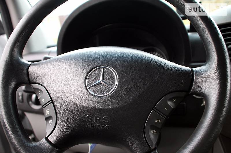 Грузовой фургон Mercedes-Benz Sprinter 2012 в Полтаве