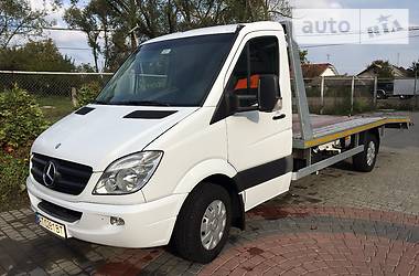 Mercedes-Benz Sprinter 2011