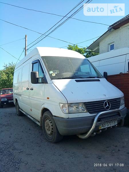  Mercedes-Benz Sprinter 1999 в Баре