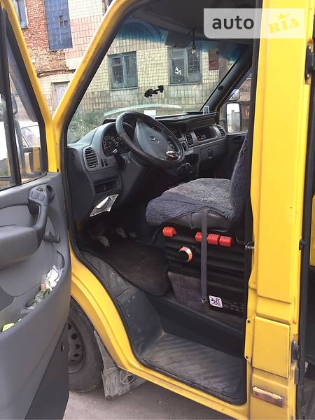 Микроавтобус Mercedes-Benz Sprinter 2004 в Шумске