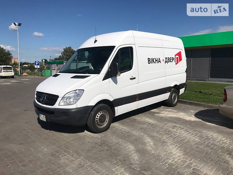  Mercedes-Benz Sprinter 2011 в Пирятине