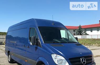 Mercedes-Benz Sprinter 2011