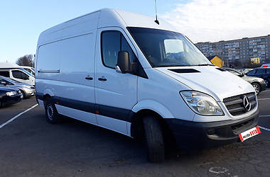 Mercedes-Benz Sprinter 2011