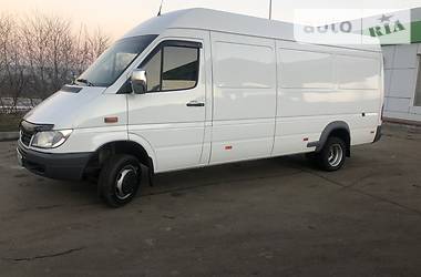 Вантажний фургон Mercedes-Benz Sprinter 2006 в 