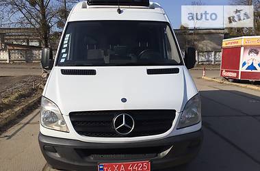 Mercedes-Benz Sprinter 2011