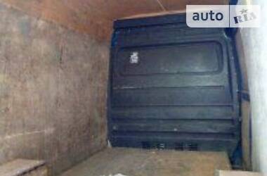 Вантажний фургон Mercedes-Benz Sprinter 2002 в Києві
