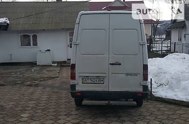 Мікроавтобус Mercedes-Benz Sprinter 1998 в Косові