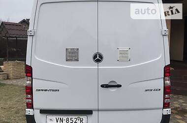 Микроавтобус Mercedes-Benz Sprinter 2015 в Киеве