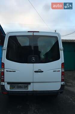 Грузовой фургон Mercedes-Benz Sprinter 2009 в Корце