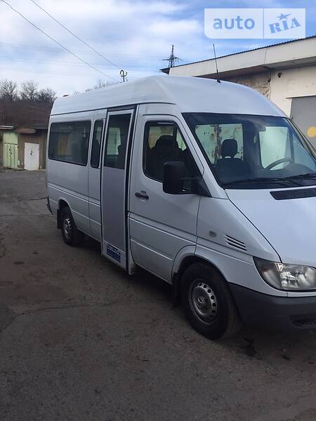 Мікроавтобус Mercedes-Benz Sprinter 2005 в 
