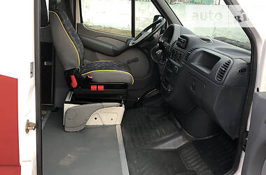 Микроавтобус Mercedes-Benz Sprinter 2004 в 