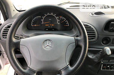 Микроавтобус Mercedes-Benz Sprinter 2004 в 