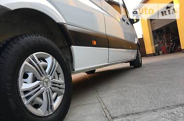 Мікроавтобус Mercedes-Benz Sprinter 2015 в 