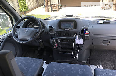 Мікроавтобус Mercedes-Benz Sprinter 2004 в 