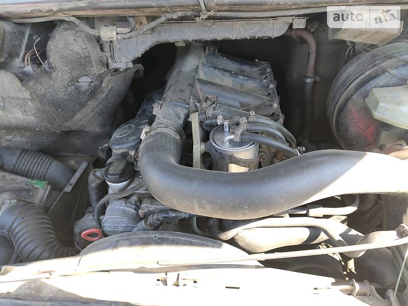 Мікроавтобус Mercedes-Benz Sprinter 2006 в Рівному фото 10 Мікроавтобус Mercedes-Benz Sprinter 2006 в Рівному