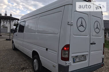 Микроавтобус Mercedes-Benz Sprinter 2004 в Косове