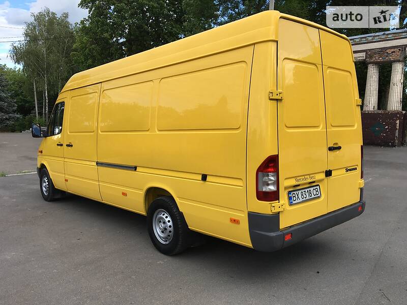 Вантажопасажирський фургон Mercedes-Benz Sprinter 2005 в Хмельницькому