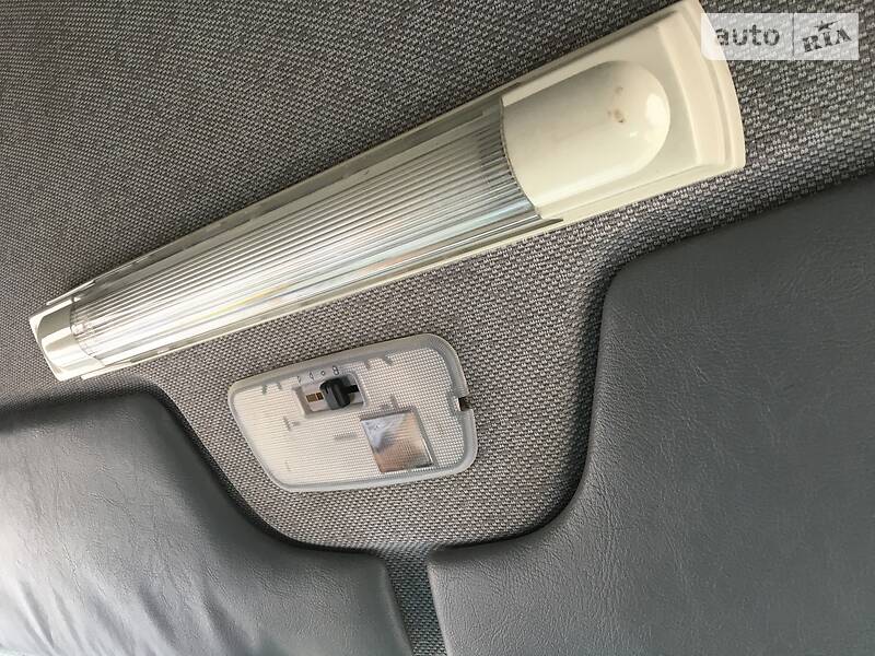 Вантажопасажирський фургон Mercedes-Benz Sprinter 2005 в Хмельницькому