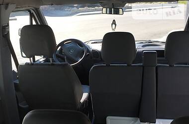 Мікроавтобус Mercedes-Benz Sprinter 2005 в 