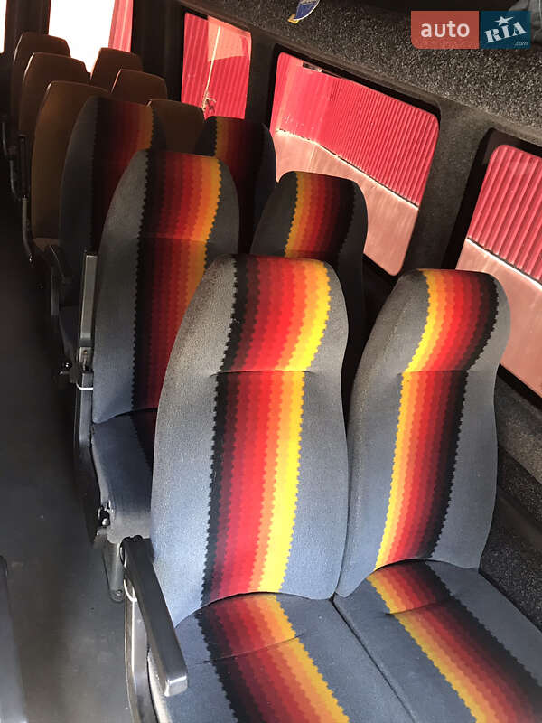 Микроавтобус Mercedes-Benz Sprinter 2005 в Тячеве