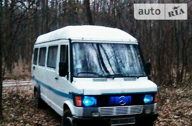 Микроавтобус Mercedes-Benz Sprinter 1994 в Гусятине