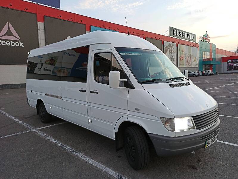 Микроавтобус Mercedes-Benz Sprinter 1999 в Ровно