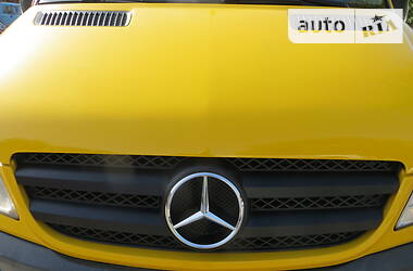 Микроавтобус Mercedes-Benz Sprinter 2012 в 