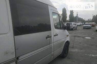 Грузовой фургон Mercedes-Benz Sprinter 2000 в Николаеве