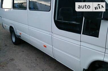 Микроавтобус Mercedes-Benz Sprinter 2001 в Черновцах