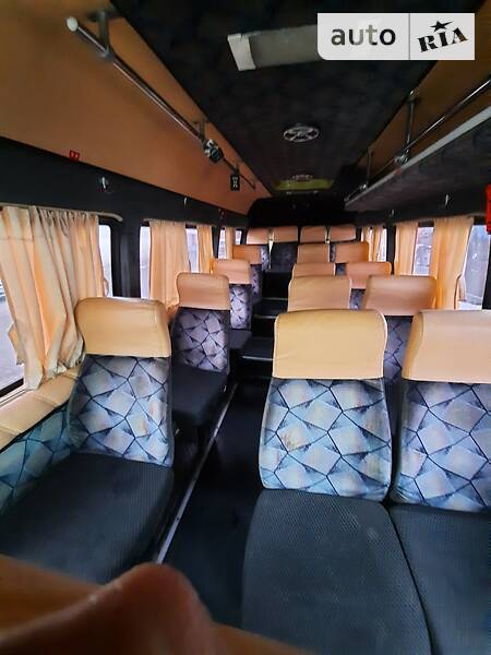 Микроавтобус Mercedes-Benz Sprinter 2002 в Сокирянах