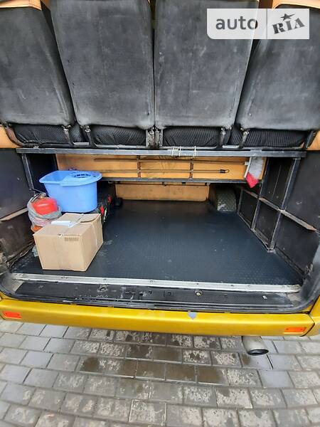 Микроавтобус Mercedes-Benz Sprinter 2002 в Сокирянах