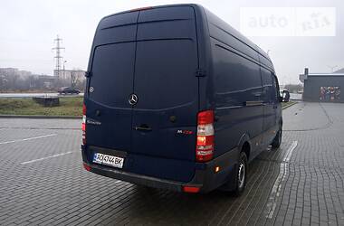 Вантажопасажирський фургон Mercedes-Benz Sprinter 2012 в Мукачевому