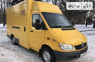 Грузовой фургон Mercedes-Benz Sprinter 2003 в Ровно